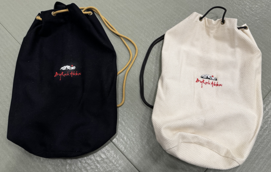 dogi bags